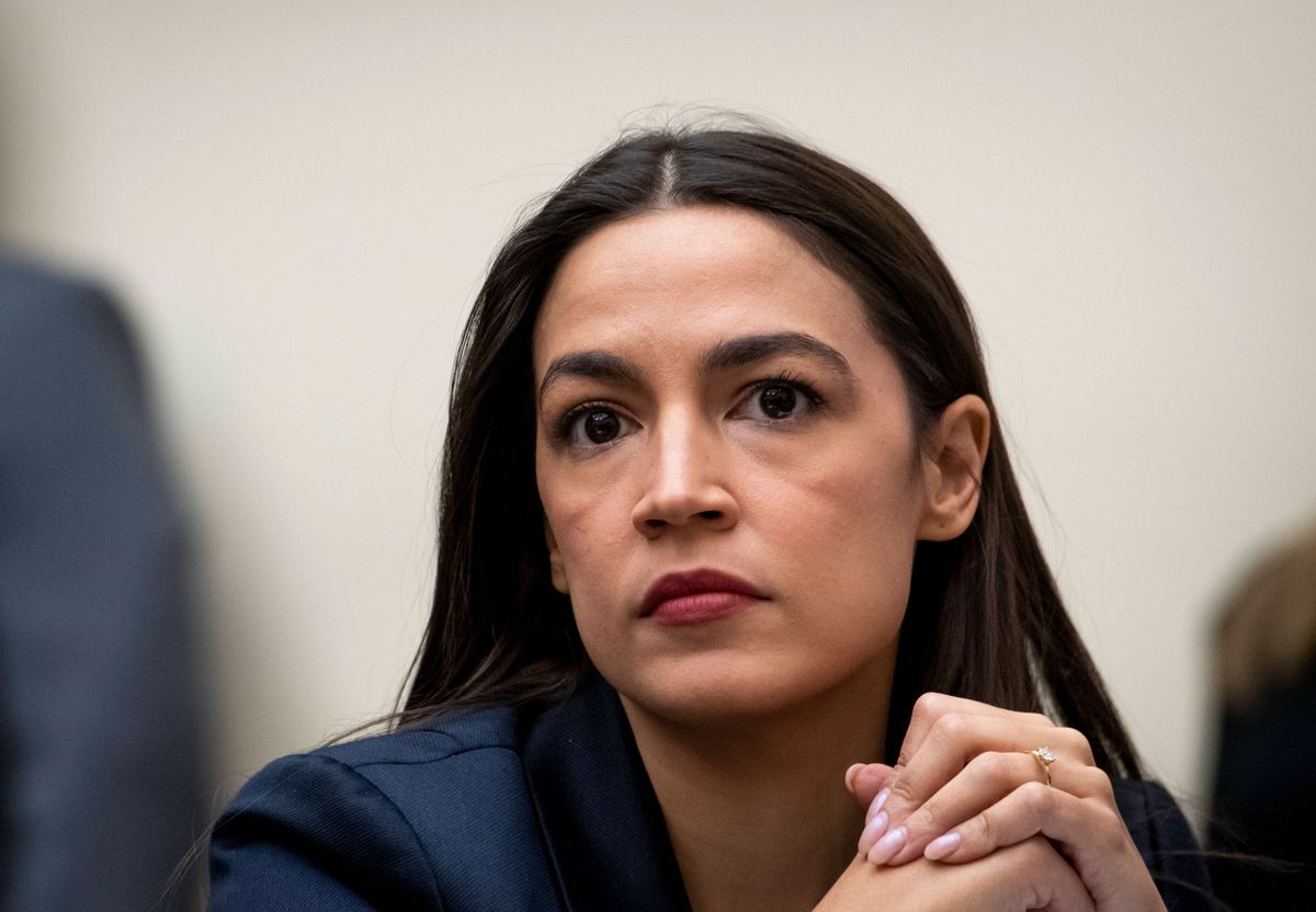 Alexandria Ocasio Cortez Meint Bidens Rechtsruck Ist Ein Schwerer Fehler Jacobin Magazin